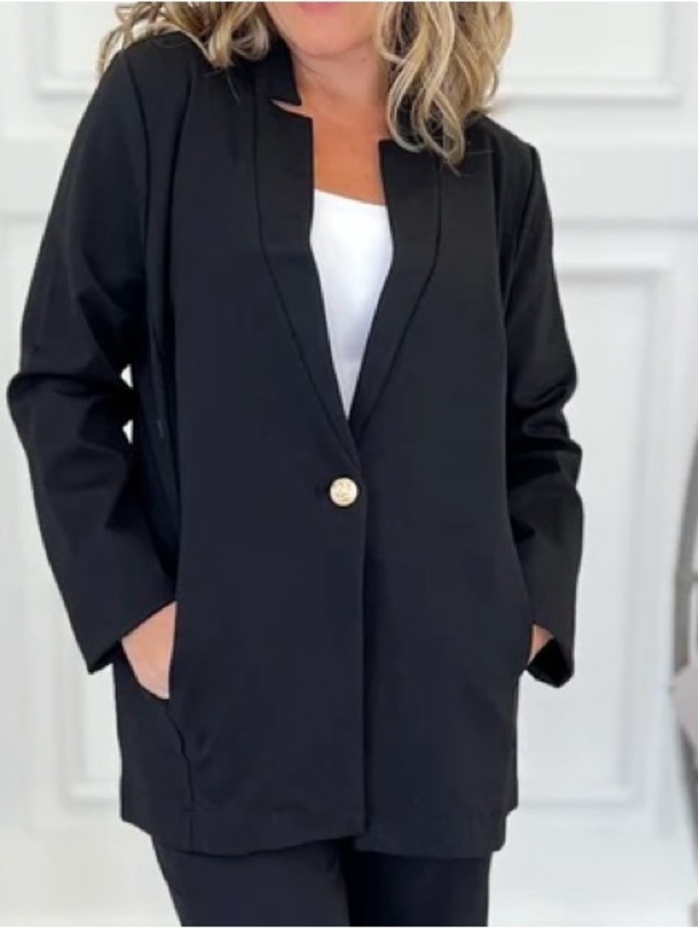 Black Dear Scarlett Executive Blazer -Black (see matching pants)